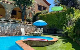 Apartment Vacarisses Torreblanca Estación, Piscina Privada